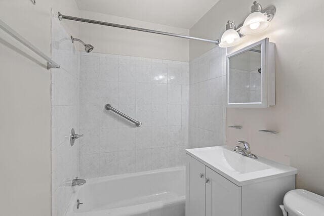 Building Photo - 211 West Street Apartments