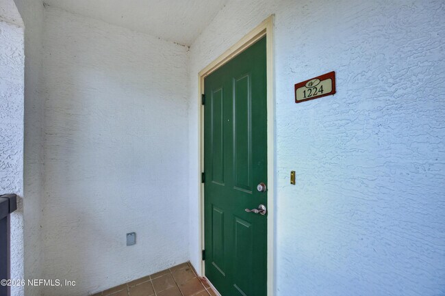 Foto del edificio - 9745 Touchton Rd