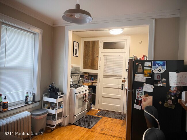 Foto del edificio - 6211 N Paulina St