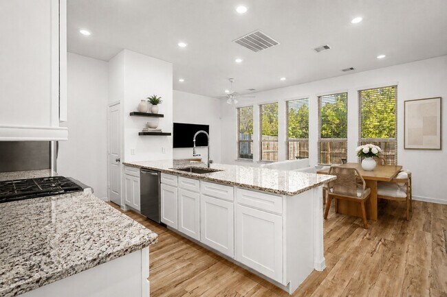 Foto del edificio - 575 Dry Fork Ln