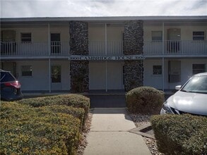 Building Photo - 3900 Roxane Blvd