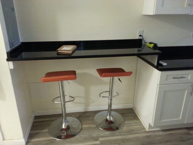 Foto del edificio - 4630 Brooks St NE