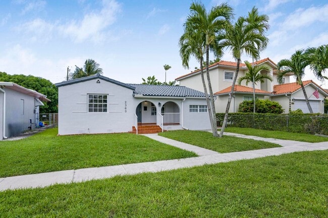 Foto del edificio - 2360 SW 11th Terrace