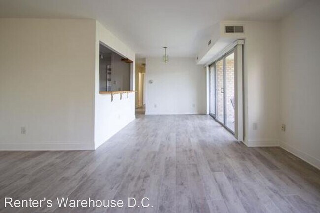 Building Photo - 2 br, 1 bath House - 2910 Kings Chapel Rd #15