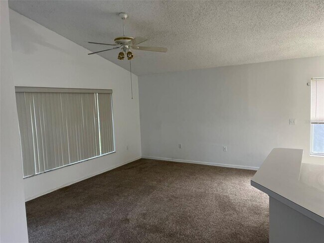 Building Photo - 5316 Cottonwood Tree Cir
