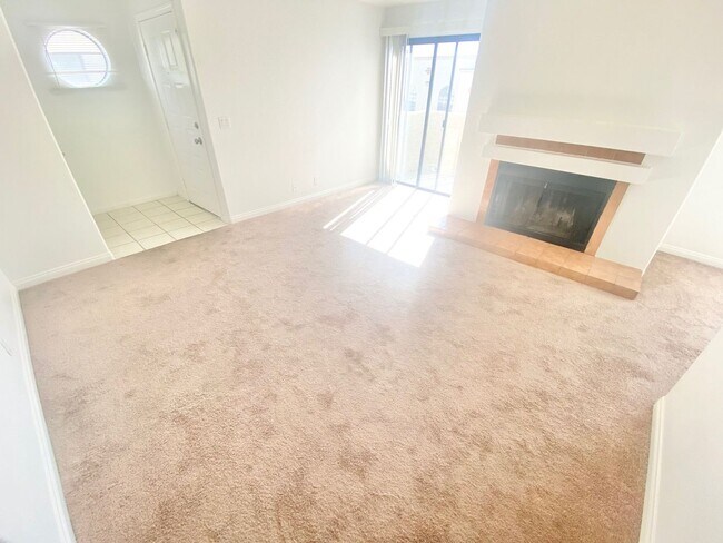 Foto del edificio - 2970 Juniper Hills Blvd