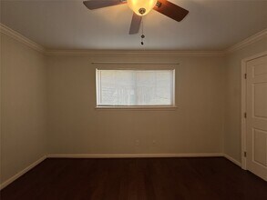 Building Photo - 1530 Heights Blvd