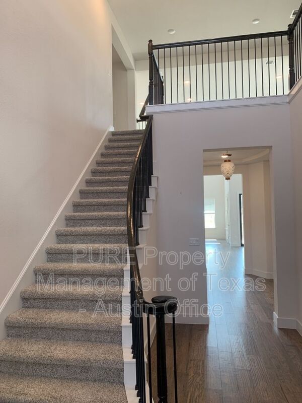 Foto del edificio - 201 Northcrest Dr