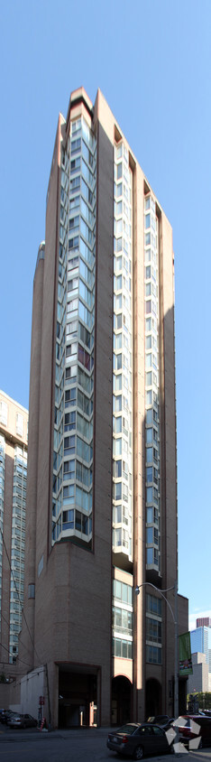 Building Photo - Chestnut Place Condos