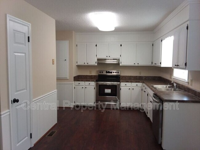 Building Photo - 5423 Parris Bridge Rd