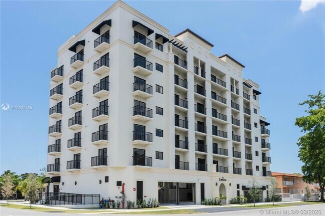 Foto del edificio - 1801 SW 32nd Ave