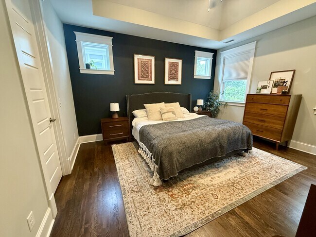 Foto del edificio - 2417B Porter Rd