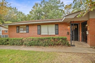 Building Photo - 4221-4223 Hawthorne Ct
