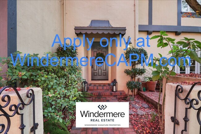 Building Photo - Stunning 5 Bed/3 Bath Home in Highly Desirable Fab Forties of East Sacramento!