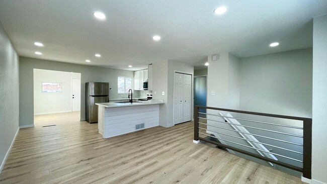 Foto del edificio - Stunning Remodeled Single-Family Home for ...