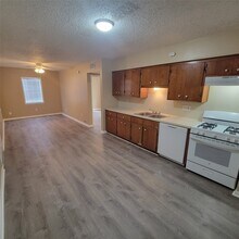 Building Photo - 802 Avenue K