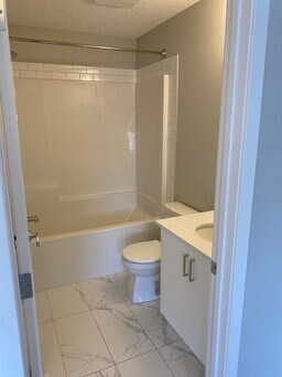 Building Photo - 301 Redstone Blvd NE