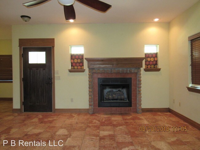 Building Photo - 3 br, 2 bath House - 112 Granite Ridge Circle