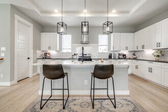 Building Photo - 4804 Gano St