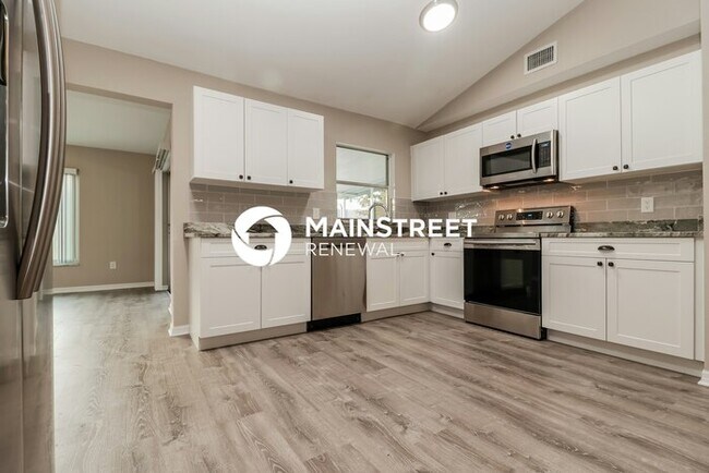 Foto del edificio - 3 Bedroom Pet-Friendly Home in New Port Ri...