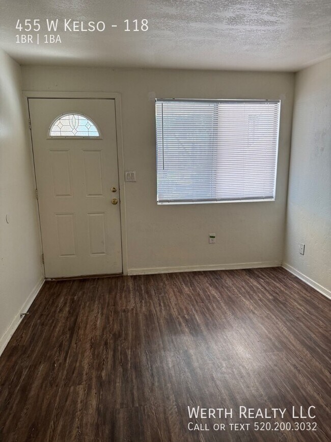 Building Photo - 455 W Kelso-118