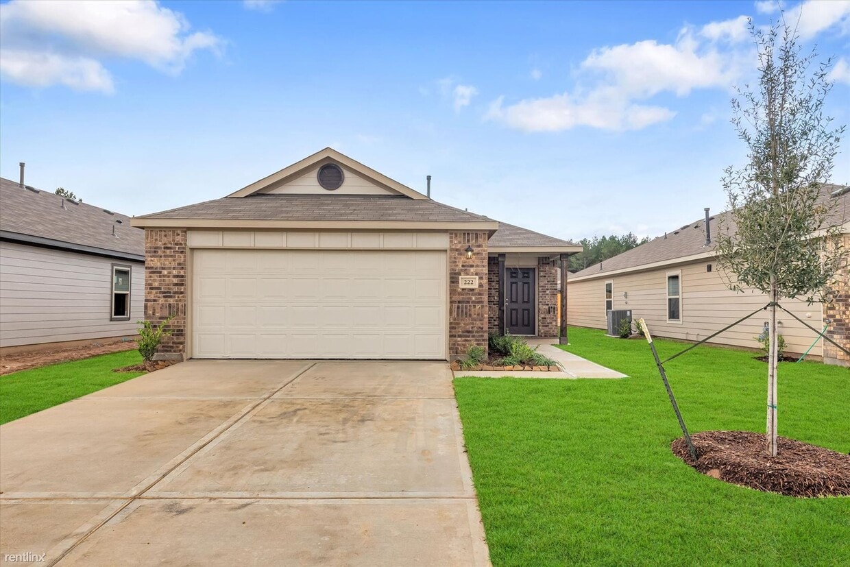 Primary Photo - 3 br, 2 bath House - 222 Cumberland Forest...