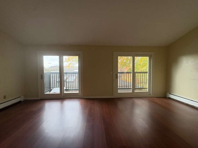 Foto del edificio - 156 Warner St