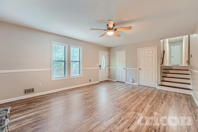 Foto del edificio - 134 Little Brook Dr