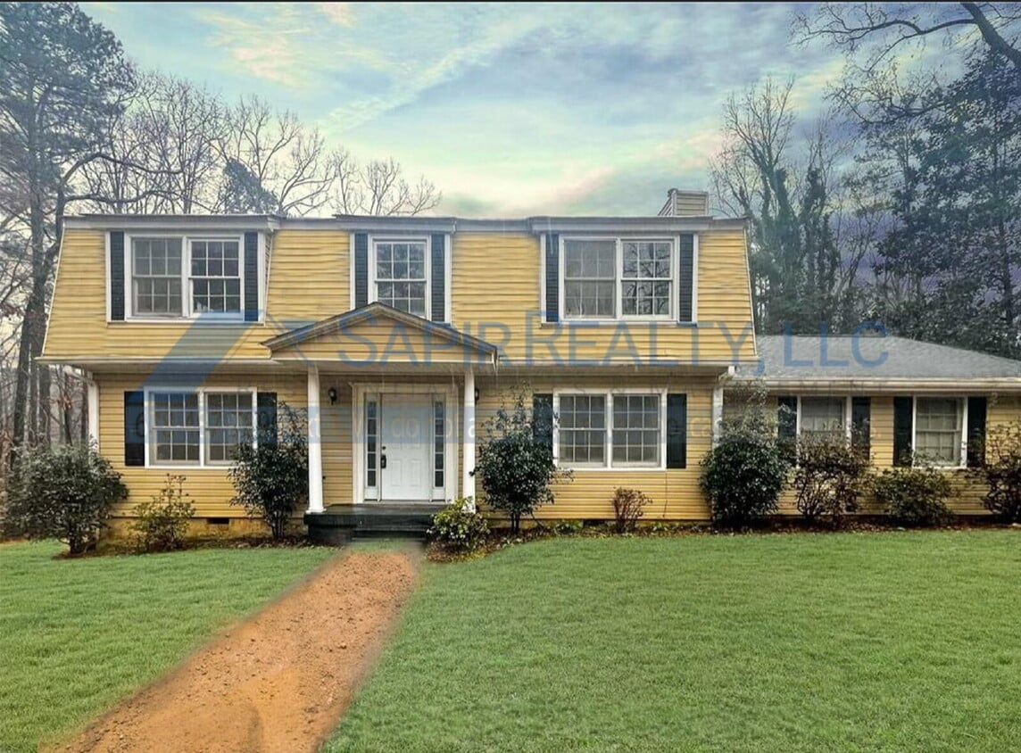 Photo - 4761 Jakes Trail - Back by Popular Demand!
Move in by June 30th and we’ll deliver a free 55" smart T