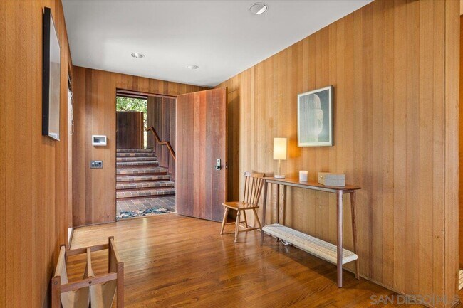 Foto del edificio - 8496 Westway Dr