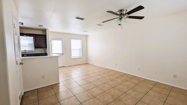 813 W Arroyo Park Ln Unit B, Harlingen, TX 78550 - 813 W Arroyo Park Ln ...