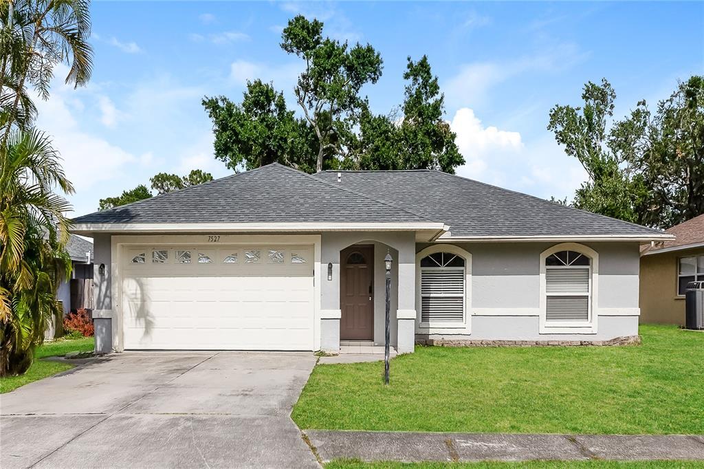 Foto principal - 7527 42nd Ct E