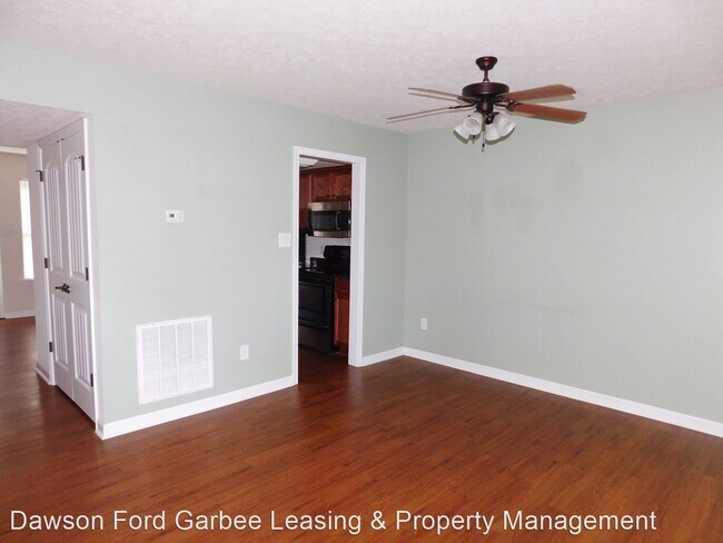 Foto del edificio - 2 br, 1.5 bath House - 122 Old Tavern Circle