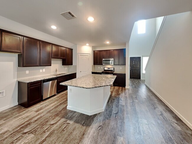 Foto del edificio - 8444 High Garden St