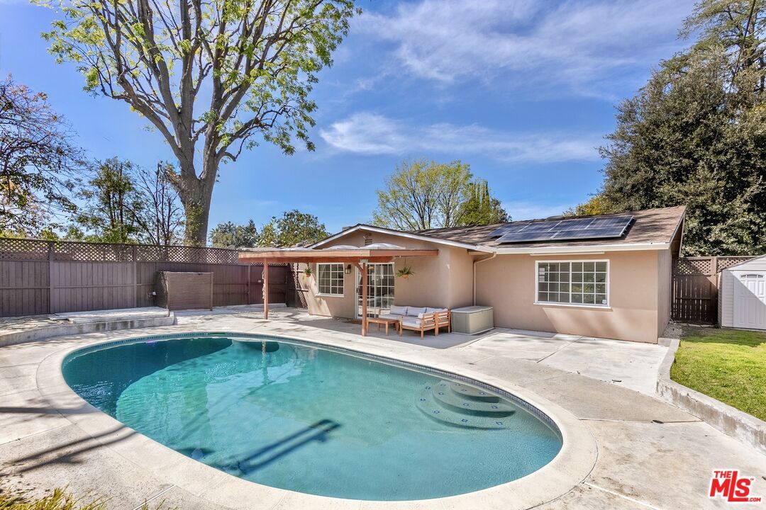 Foto principal - 6308 Glide Ave