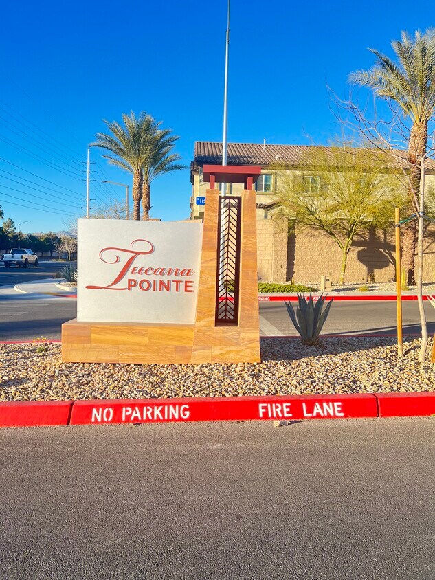 4650 Frasers Owl Ave, North Las Vegas, NV 89084 Townhome Rentals in