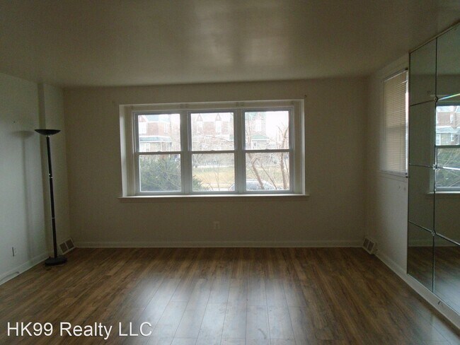 Building Photo - 3 br, 2 bath House - 1125 Princeton Ave.