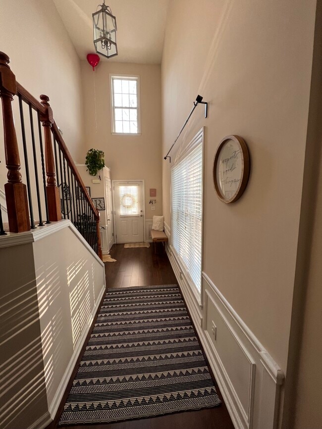 Entry - 5731 Evadale Trce
