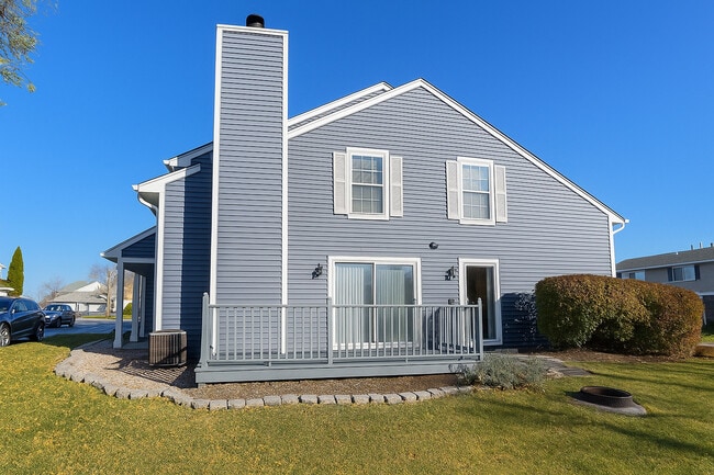 Building Photo - 329 Pinto Dr