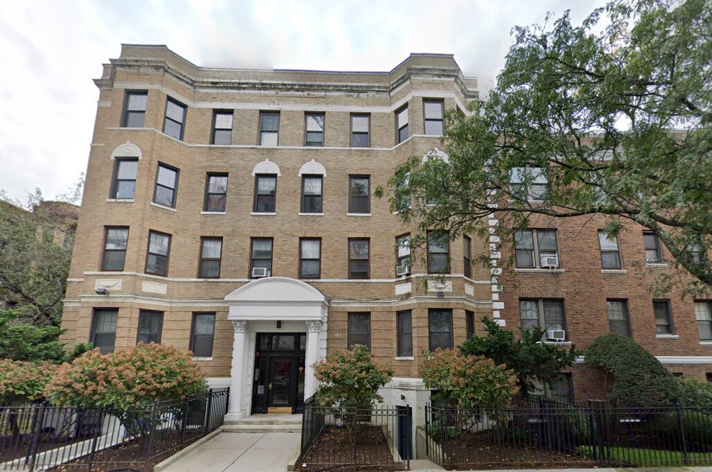 Foto del edificio - 471 Commonwealth Ave