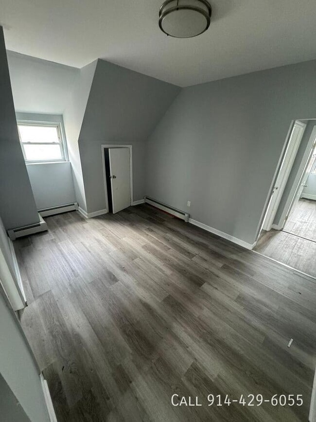 Photo - 104 Buena Vista Ave Apartment