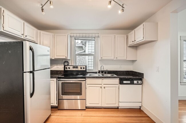 Photo - 3819 37th Ave S (Seattle, WA) Townhome