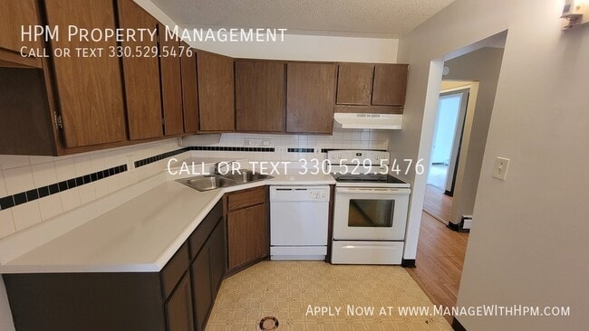 Building Photo - Spacious 2 bedroom apartment in Akron