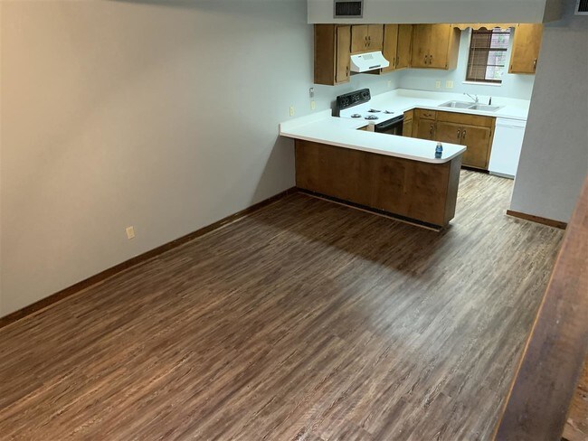 Foto del edificio - 309 Vantage Point Ln