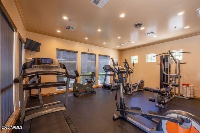 Foto principal - 955 E Knox Rd