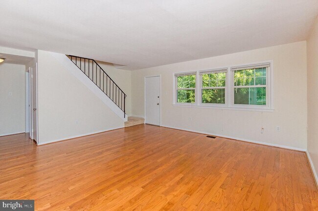 Building Photo - 5510 Trin St