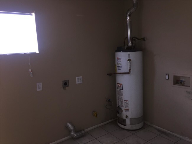 Foto del edificio - 3815 N 79th Ave