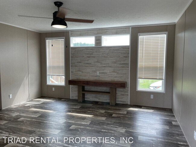 Building Photo - 3 br, 2 bath House - 5536 CONELSON RD
