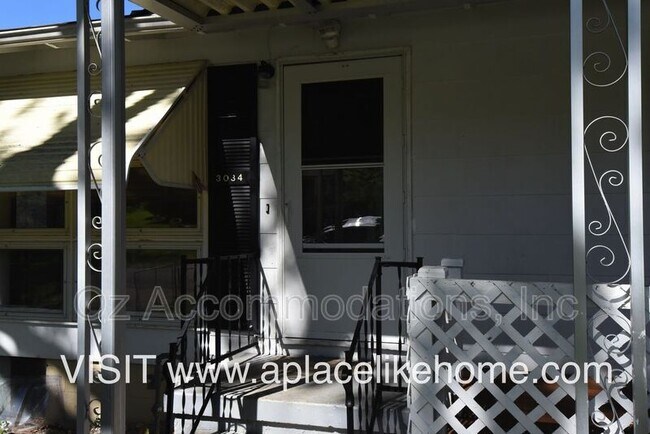 Building Photo - 3034 N 84th Terrace