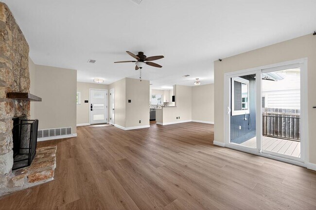 Foto del edificio - 3104 Harpers Ferry Ln